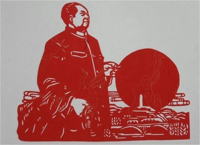 新平戛洒镇新寨村：运用“微资金” 办好“民生事”